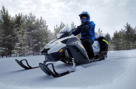 Сертификат на катание на снегоходе — подарок, база Усадьба в Тюмени