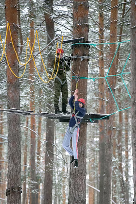 Верёвочный парк в Тюмени — полоса препятствий на базе Усадьба
