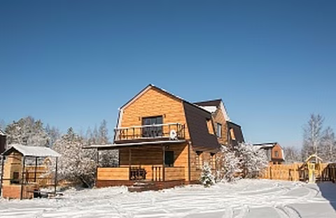 Дома у озера Тулубаево